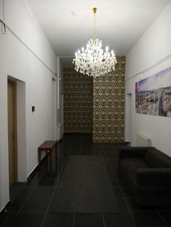 Piata Uniri Cozy בוקרשט