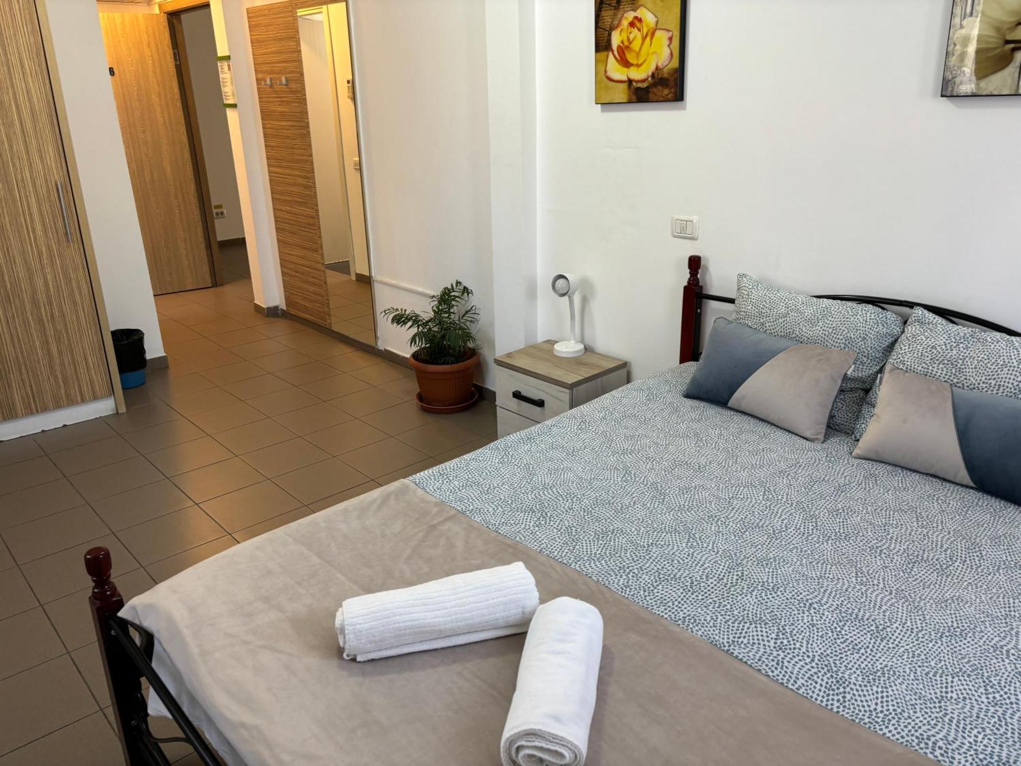 Piata Uniri Cozy 2* 布加勒斯特