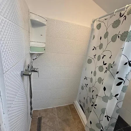 בוקרשט Piata Uniri Cozy Inn מראה חיצוני תמונה