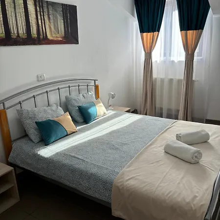 בוקרשט Piata Uniri Cozy Inn מראה חיצוני תמונה