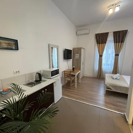 בוקרשט Piata Uniri Cozy Inn מראה חיצוני תמונה